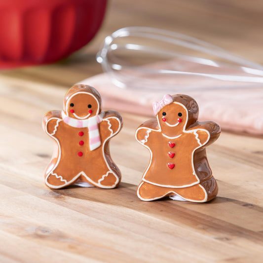 Ceramic Salt and Pepper Set, Gingerbread