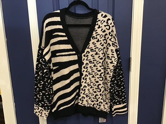 Black/Taupe Multi Print Sweater