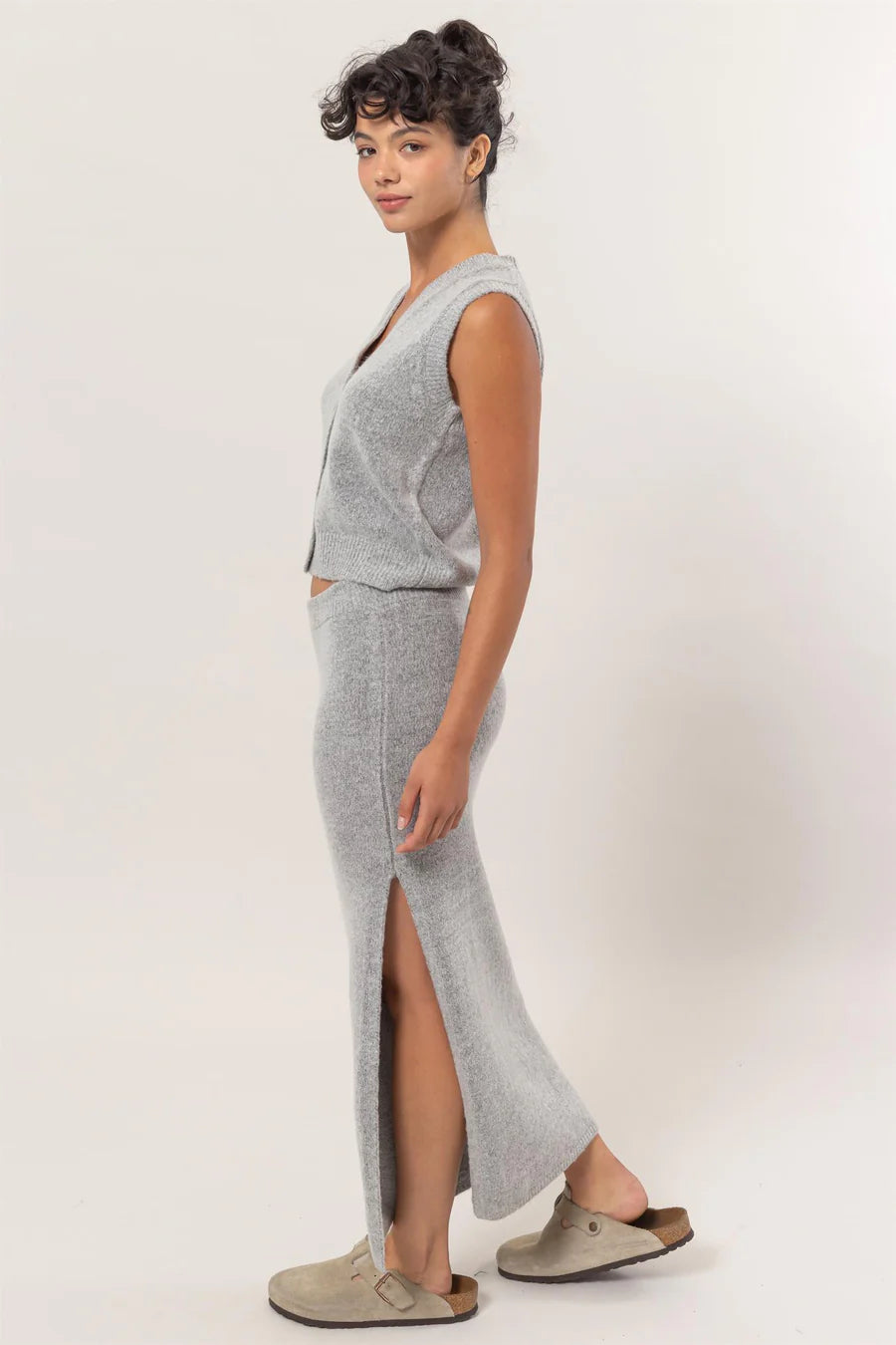 HEATHER GREY SWEATER VEST | SKIRT SET