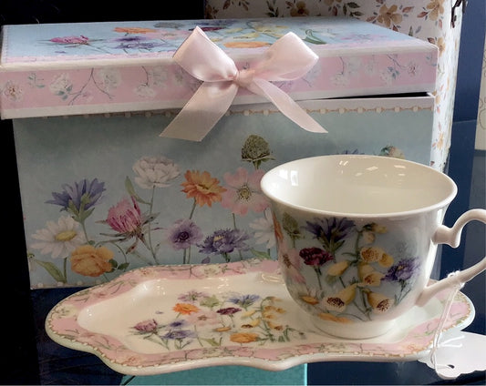 Wildflower Tea Set w/ Box