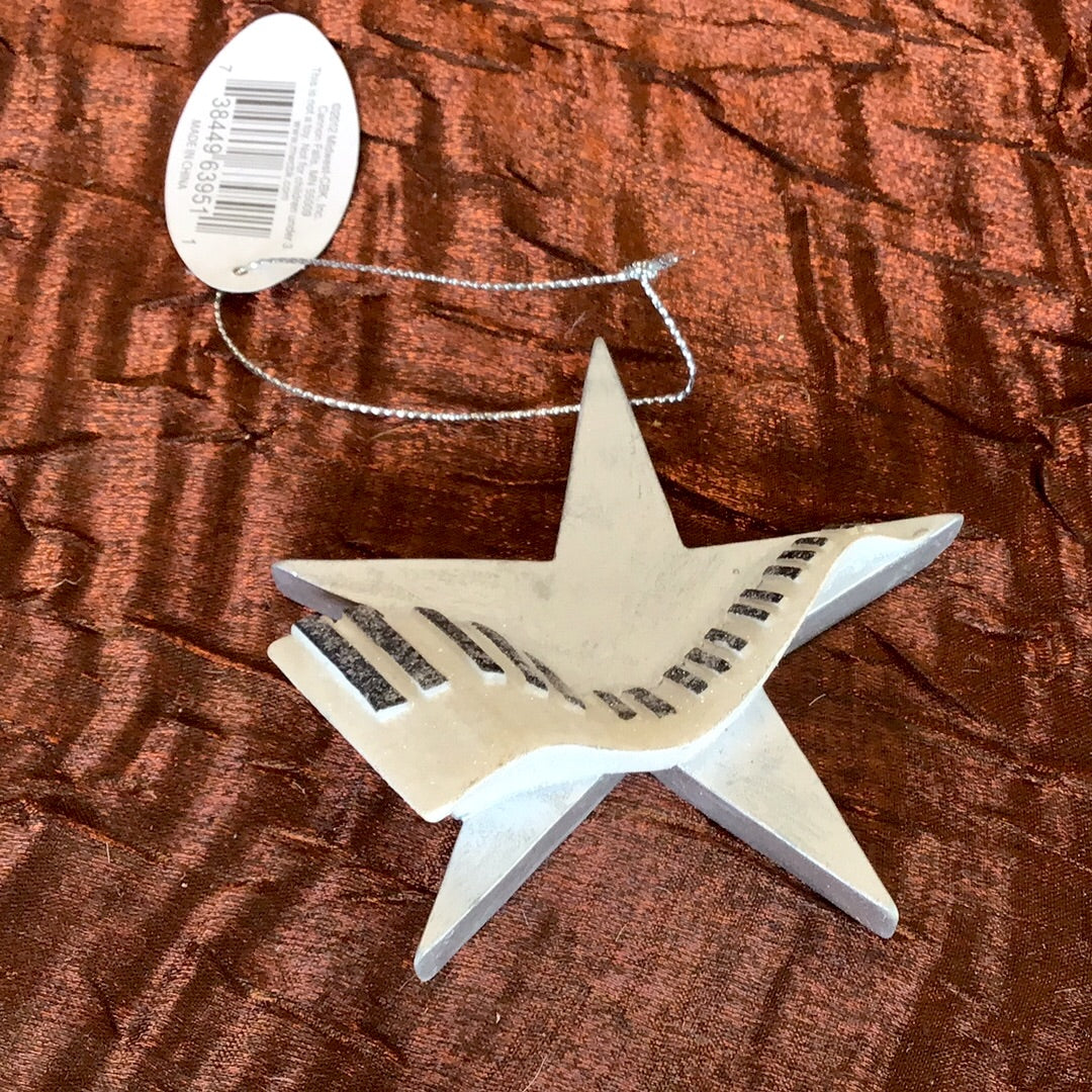 Star/Piano Ornament