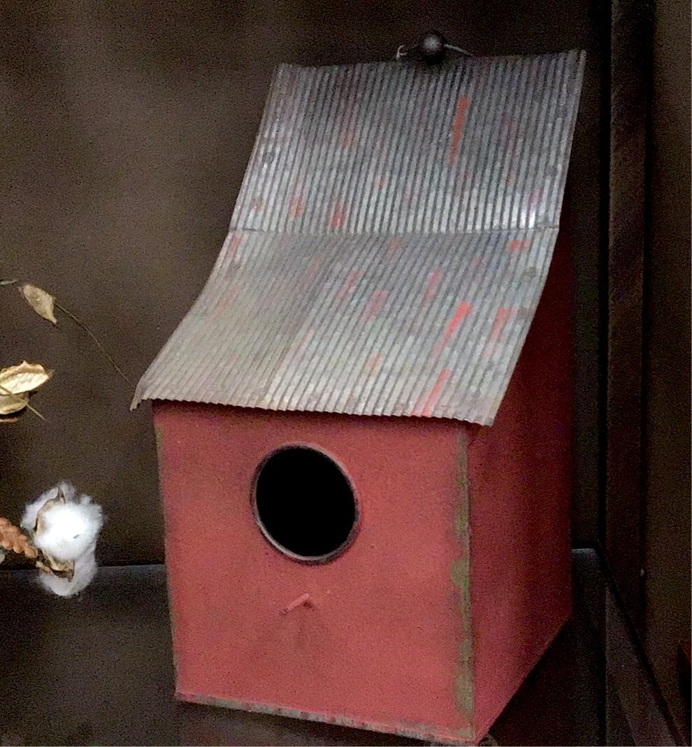 Red Rustic Metal Birdhouse