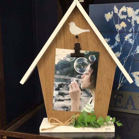 Birdhouse Photo Display